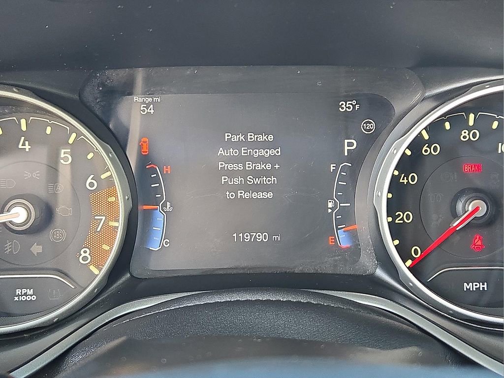 Used 2018 Jeep Compass Latitude w/ Popular Equipment Group image 21