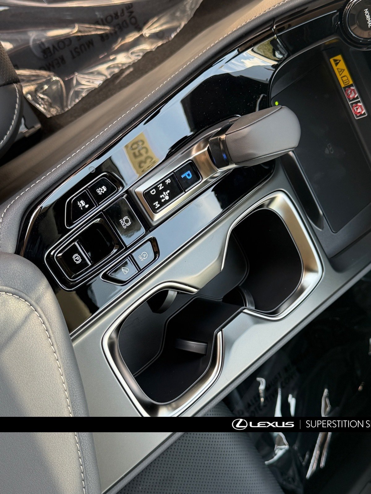 New 2026 Lexus NX 350 AWD w/ Cold Area Package image 18
