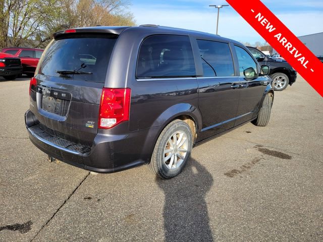 Used 2019 Dodge Grand Caravan SXT FWD image 3