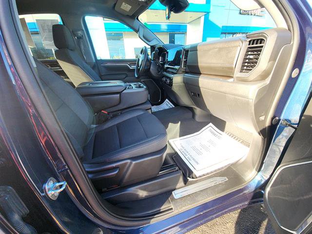 Used 2023 Chevrolet Silverado 1500 LT image 11
