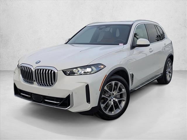 New 2026 BMW X5 xDrive50e w/ Parking Assistance Package
