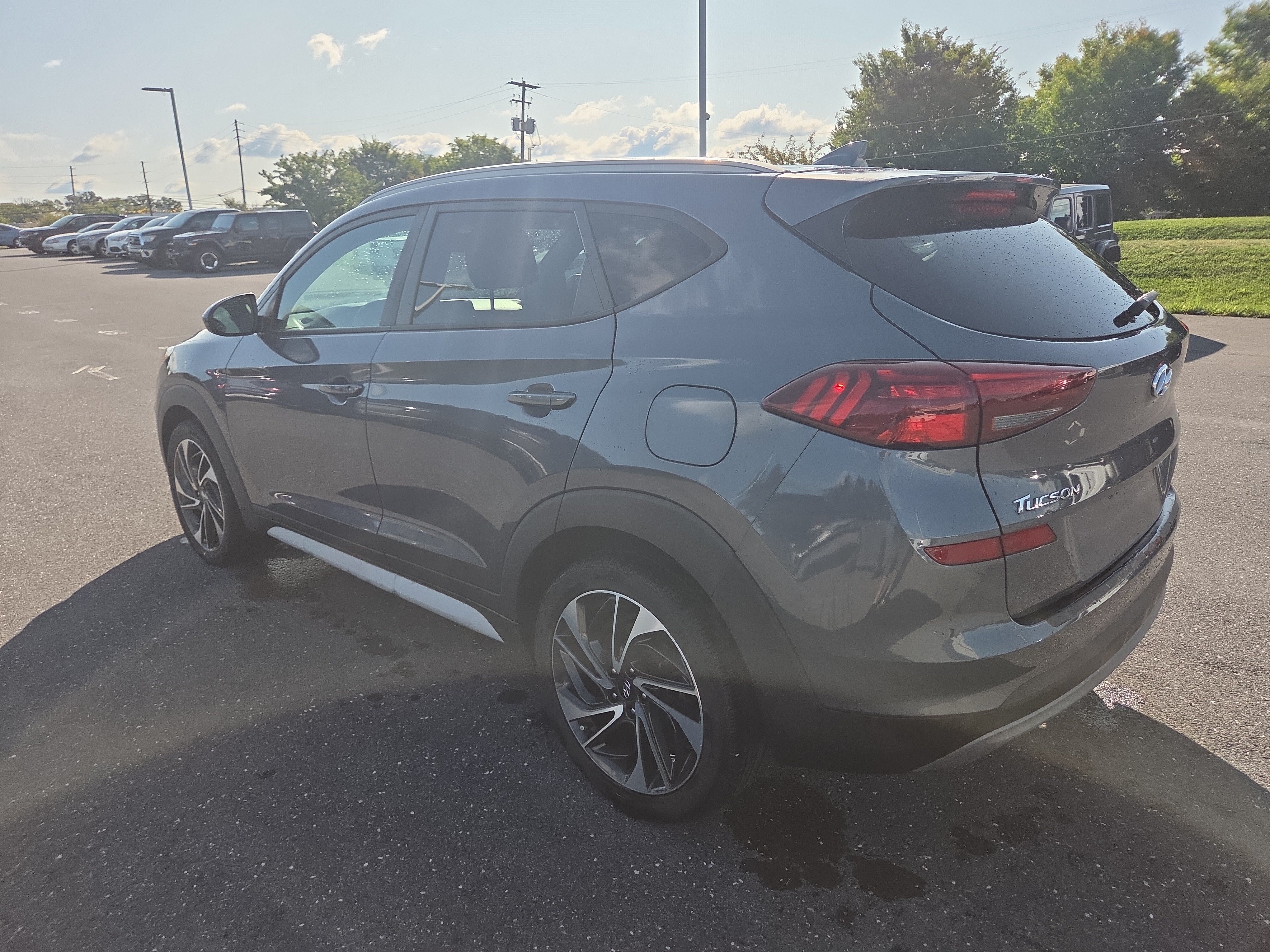 Used 2019 Hyundai Tucson Sport w/ Cargo Package AWD/4WD image 12