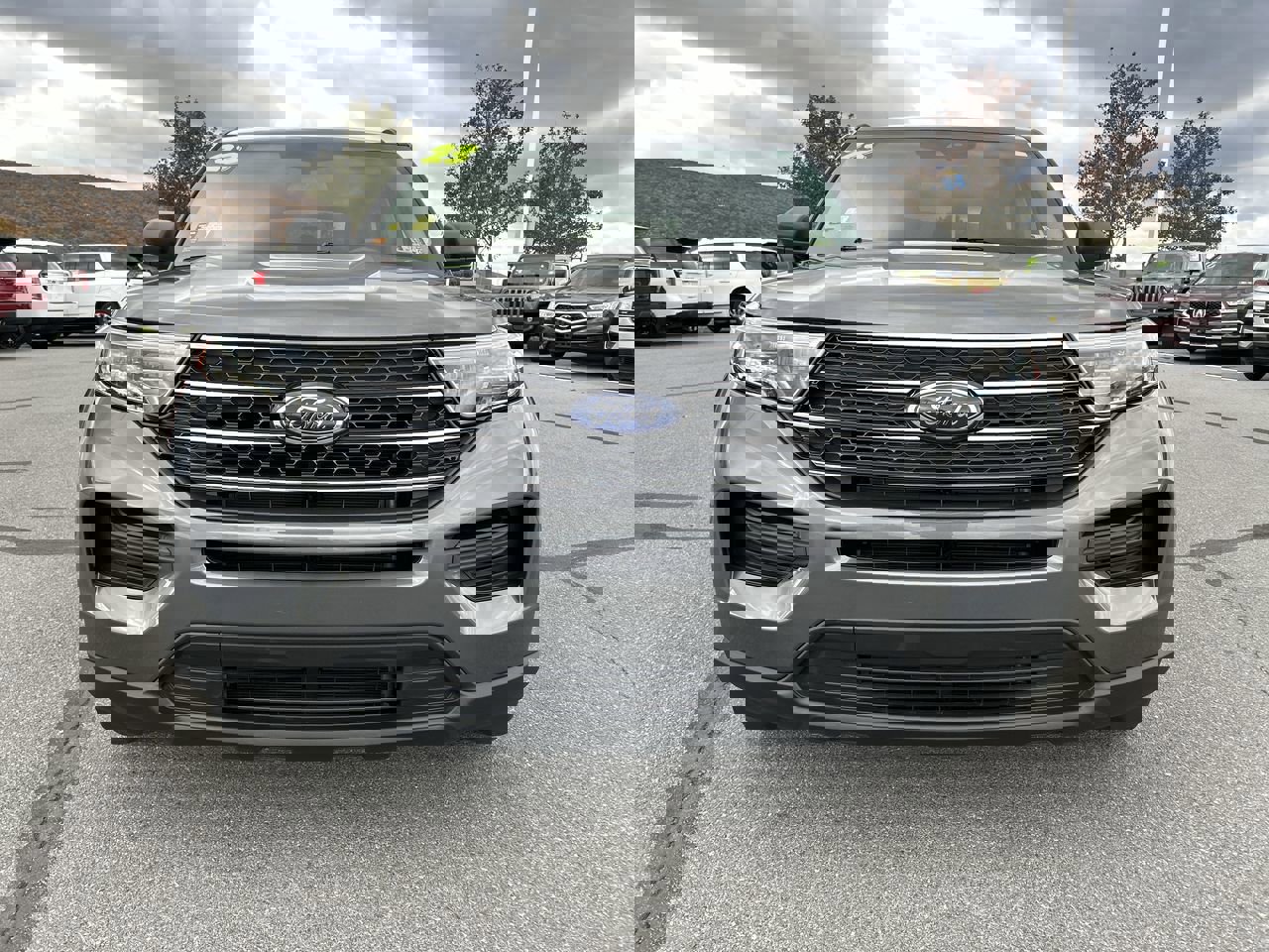 Used 2023 Ford Explorer XLT image 12