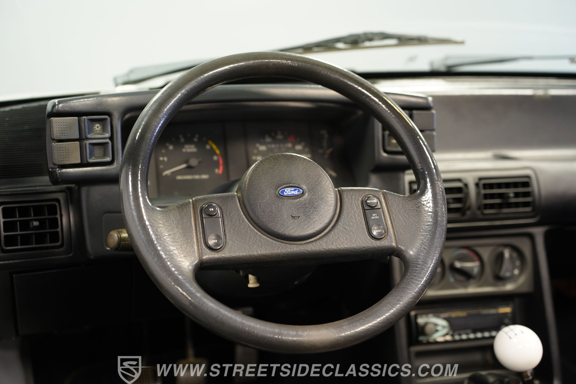 Used 1987 Ford Mustang LX image 40