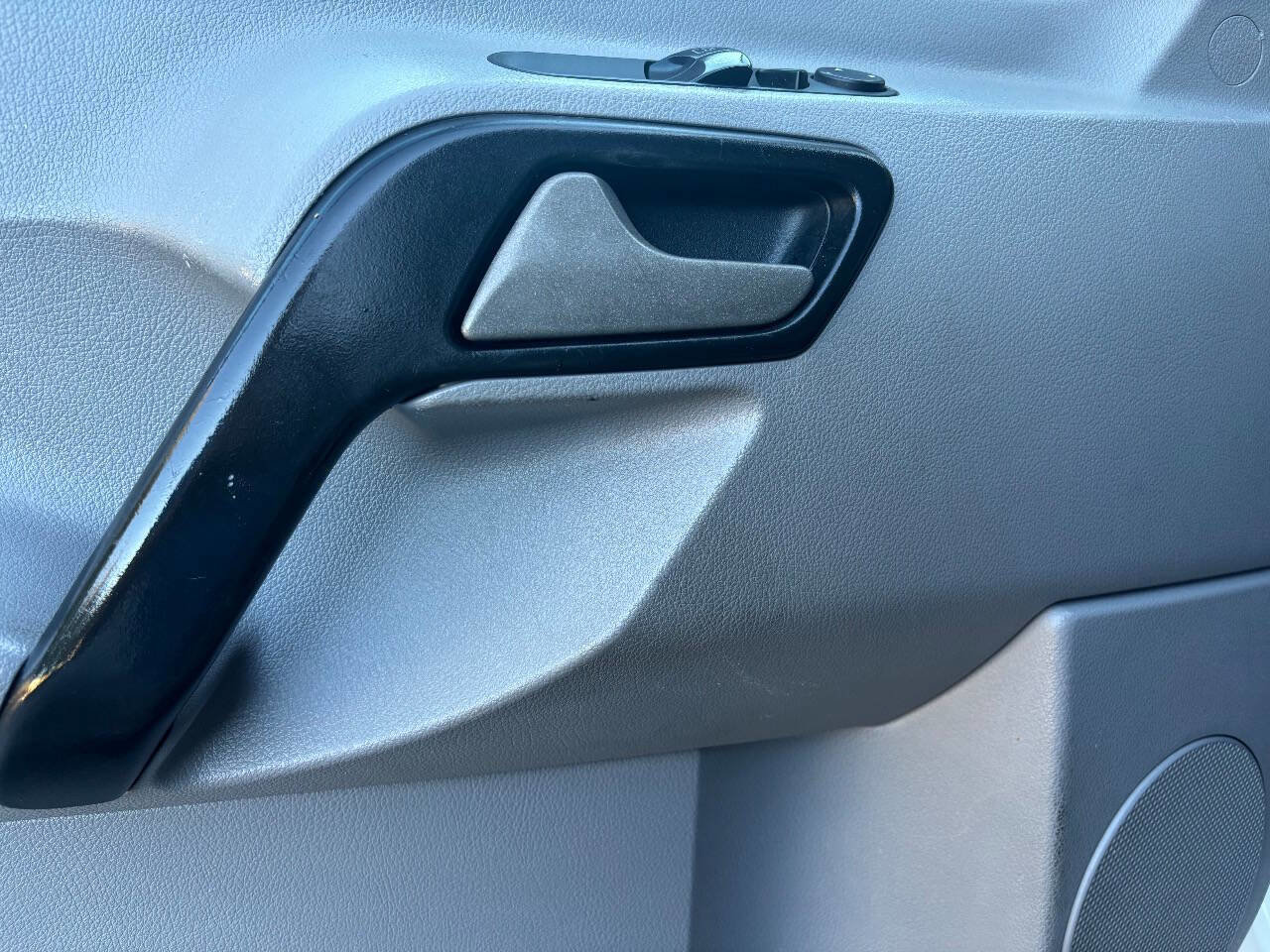 Used 2016 Mercedes-Benz Sprinter 2500 image 28