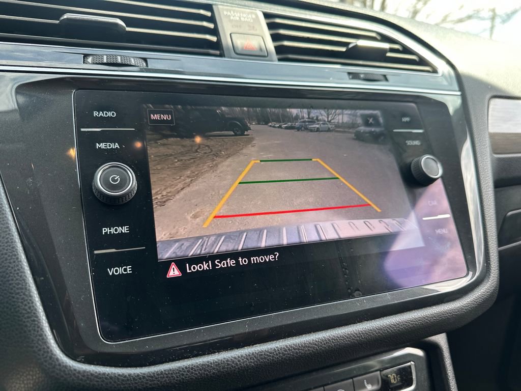 Used 2019 Volkswagen Tiguan SE image 10
