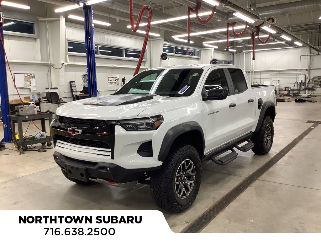 Used 2024 Chevrolet Colorado ZR2 w/ Technology Package AWD/4WD image 1