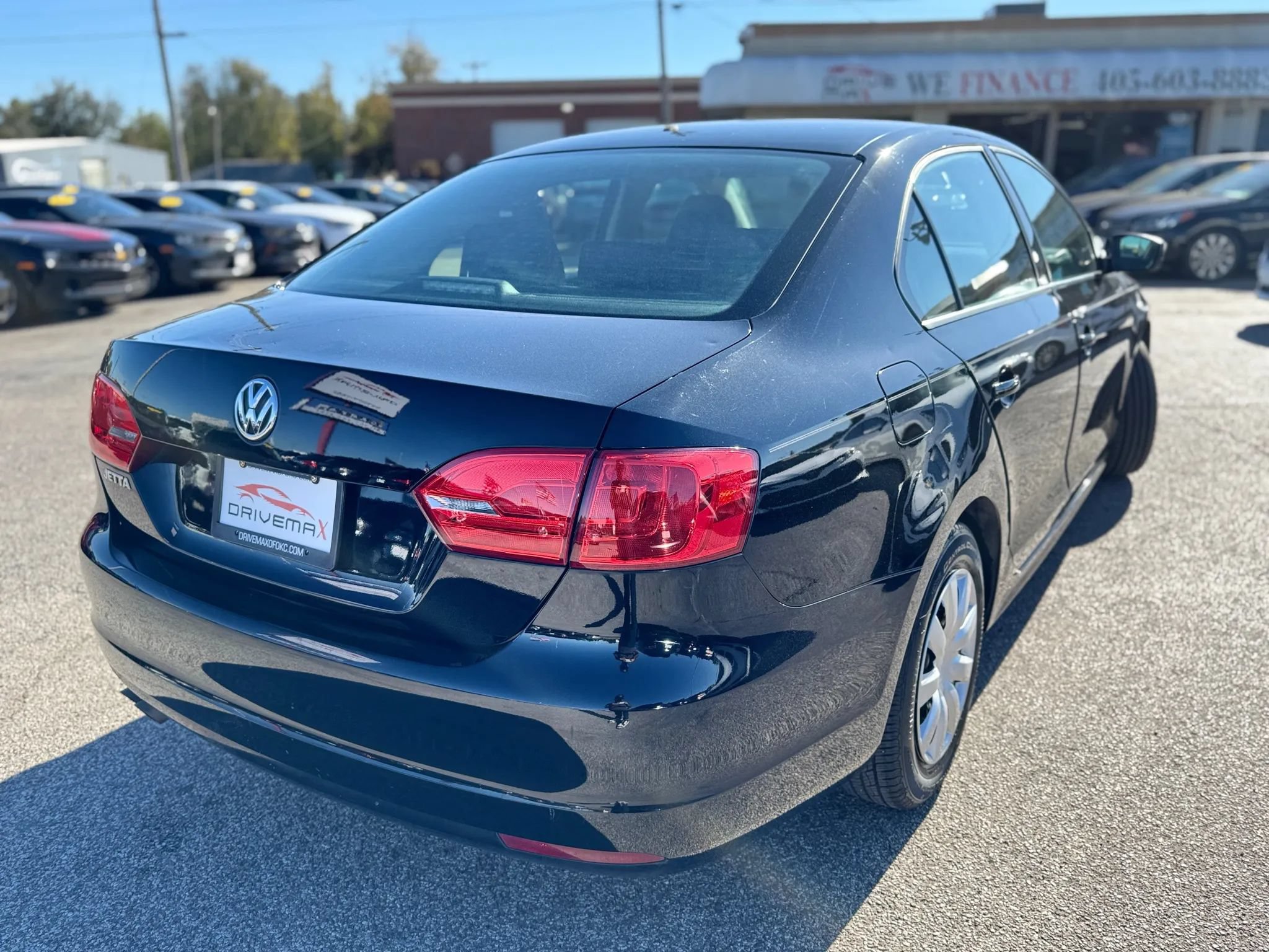 Used 2014 Volkswagen Jetta S image 3