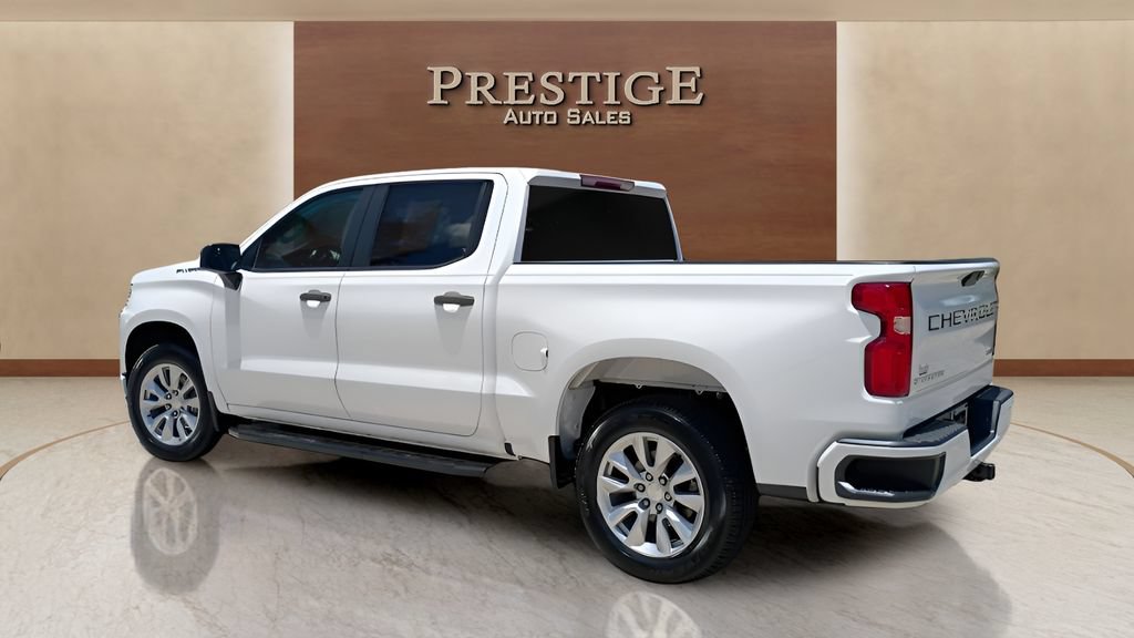 Used 2019 Chevrolet Silverado 1500 Custom w/ Custom Convenience Package RWD image 9