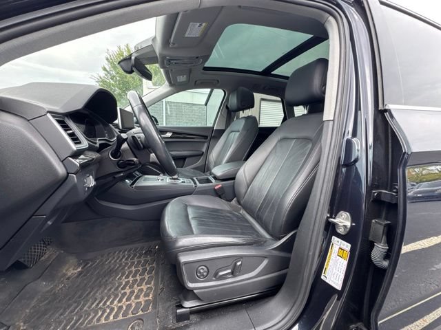 Used 2018 Audi Q5 2.0T Premium Plus w/ Premium Plus Package AWD/4WD image 9