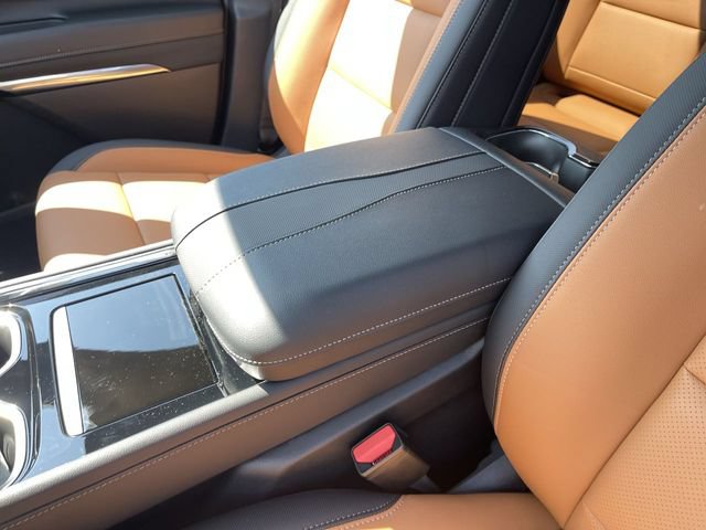 New 2027 Chevrolet Traverse Z71 w/ Driver Confidence Package AWD/4WD image 21
