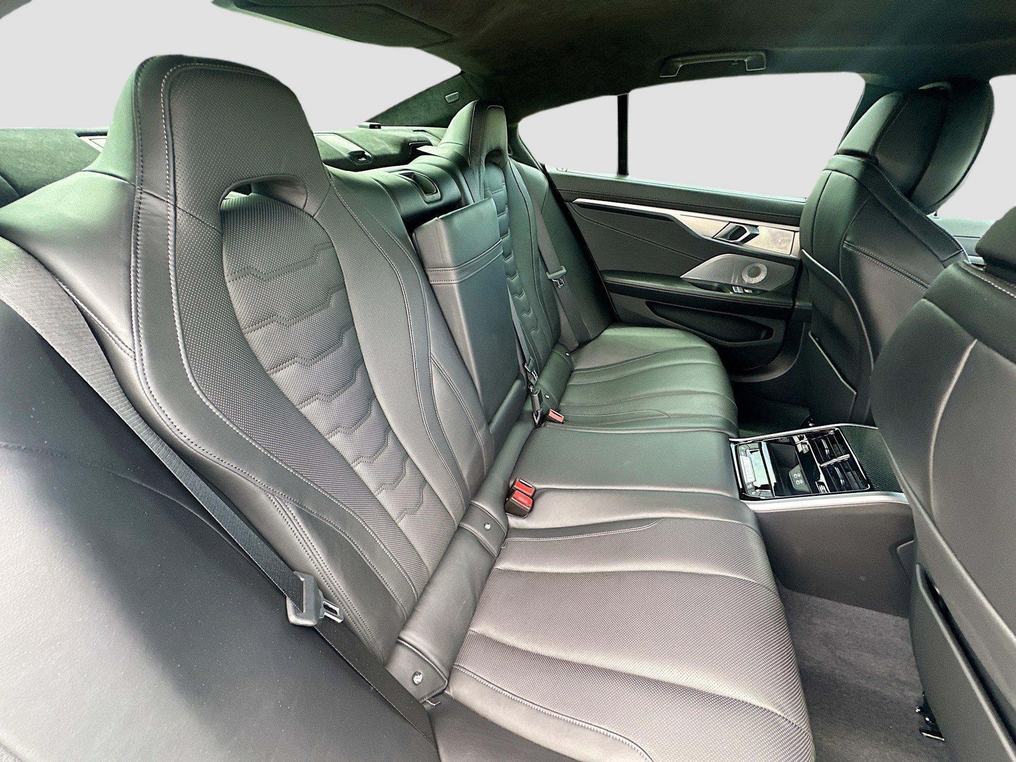 Used 2023 BMW ALPINA B8 xDrive Gran Coupe image 27