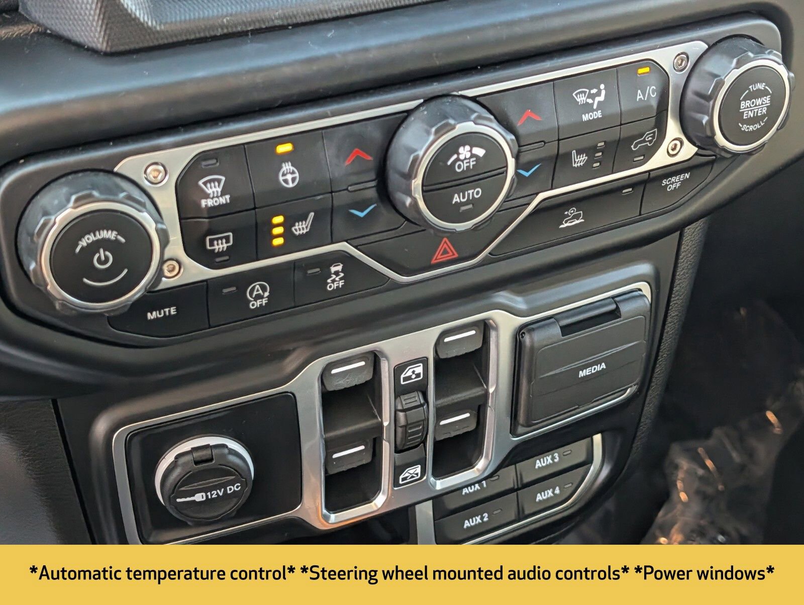 Used 2022 Jeep Wrangler Unlimited Sahara w/ LED Lighting Group image 11