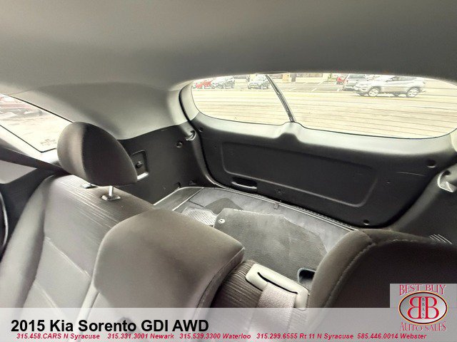 Used 2015 Kia Sorento LX AWD/4WD image 12