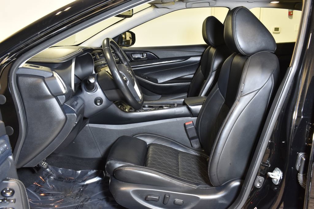 Used 2021 Nissan Maxima Platinum w/ Sport Mat Group image 6