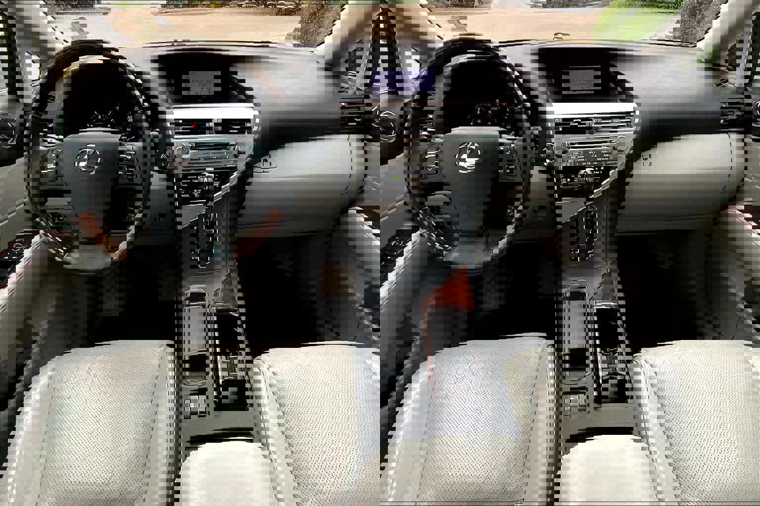 Used 2010 Lexus RX 350 2WD image 14