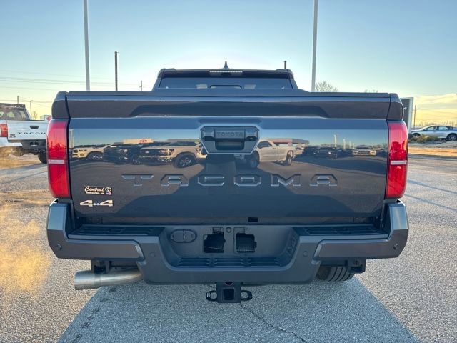 Used 2024 Toyota Tacoma SR5 image 5