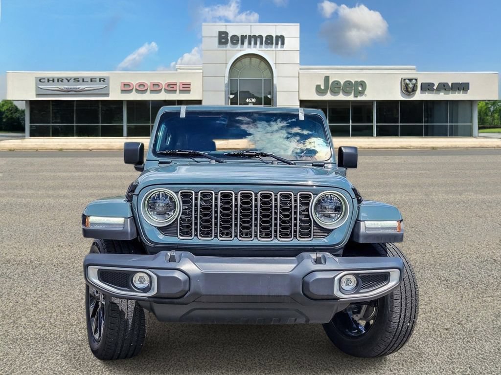 Certified 2025 Jeep Wrangler Unlimited Sahara AWD/4WD image 6
