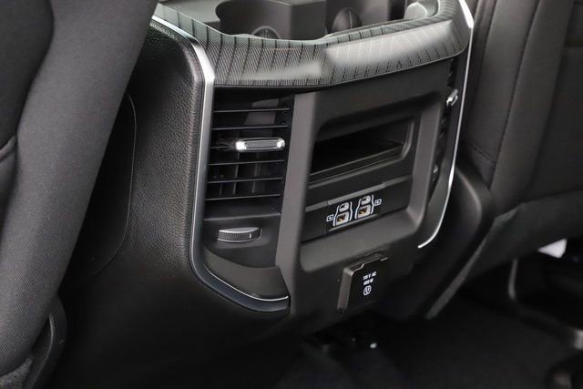 New 2026 RAM 1500 Big Horn AWD/4WD image 21