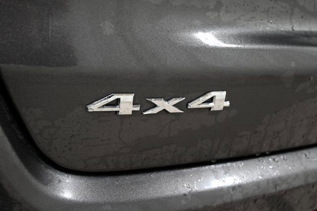 Used 2024 Jeep Compass Latitude image 18