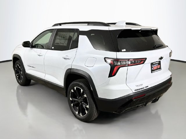 New 2027 Chevrolet Equinox RS w/ Convenience Package III AWD/4WD image 6