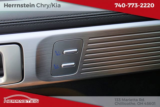 Used 2025 Hyundai Santa Fe Limited image 15