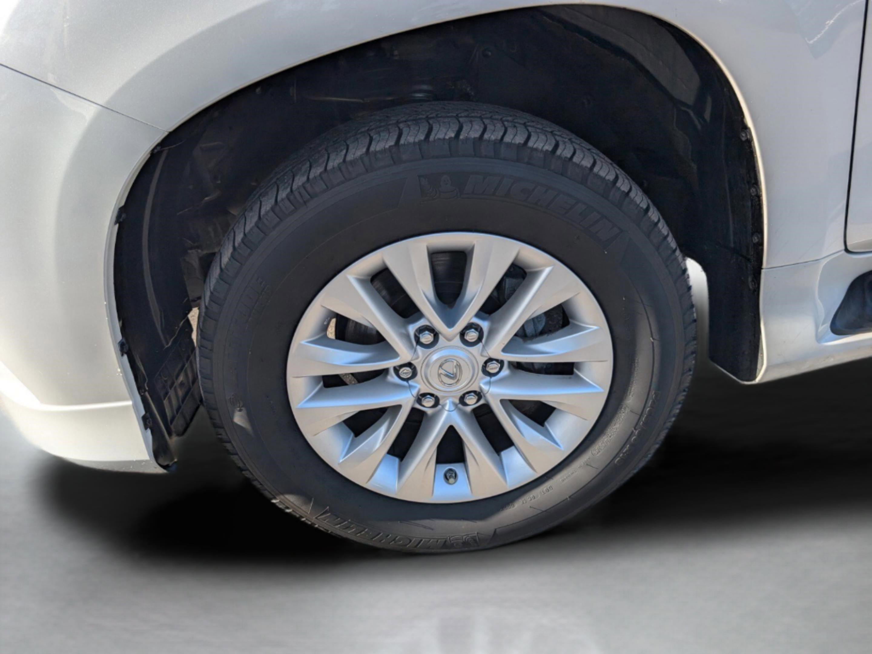 Used 2023 Lexus GX 460 Premium w/ Premium Plus Package image 36