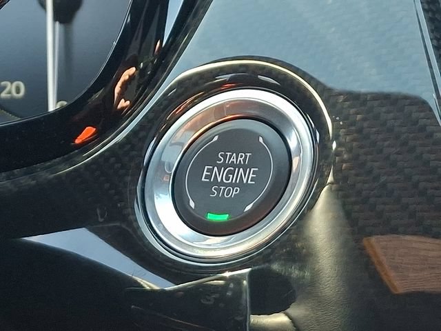 Certified 2025 Cadillac XT6 Sport AWD/4WD image 26