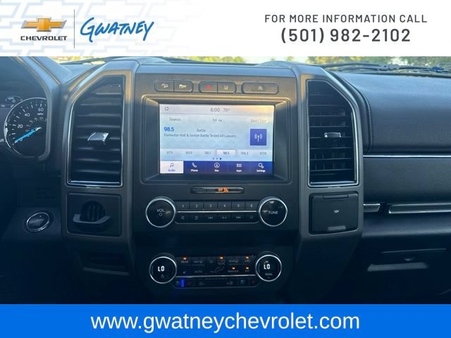Used 2020 Ford Expedition XLT w/ Equipment Group 202A AWD/4WD image 17
