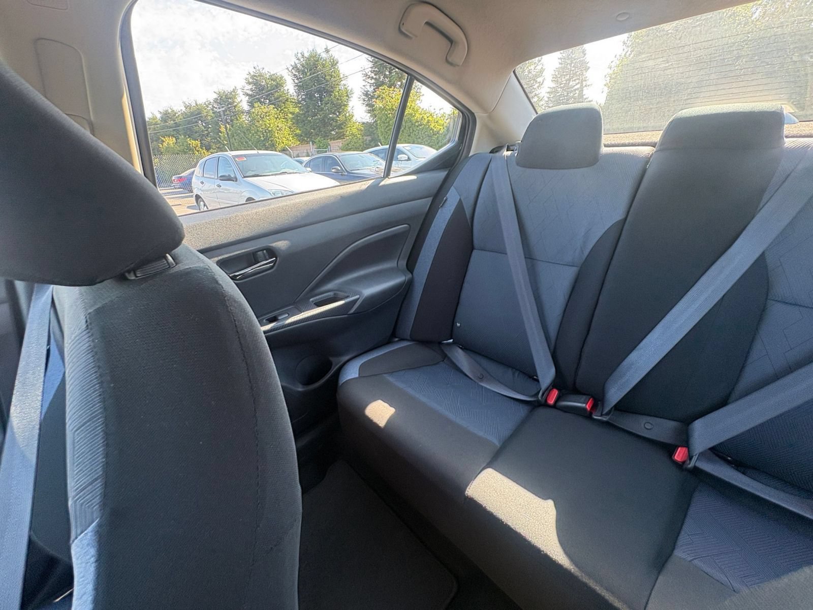 Used 2025 Nissan Versa SV FWD image 37