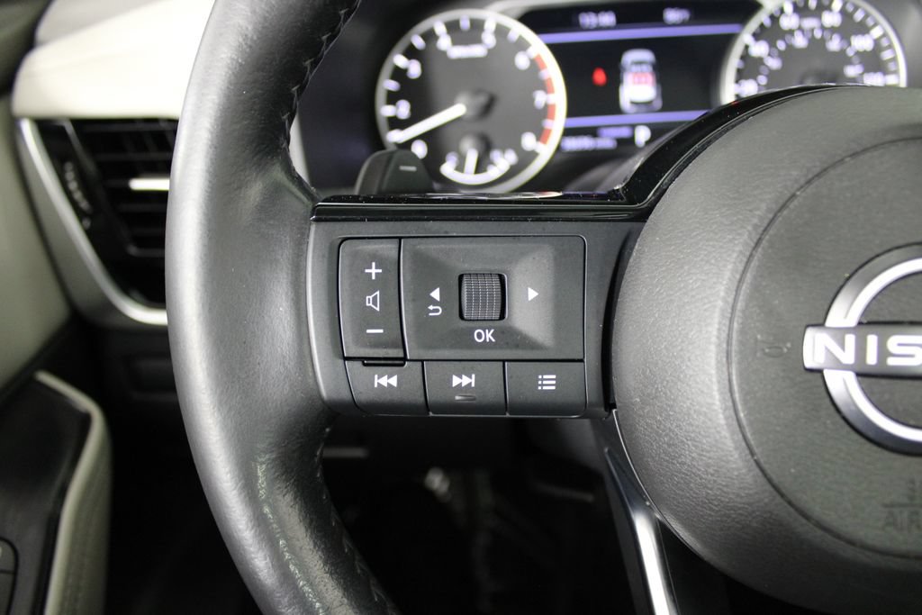 Certified 2023 Nissan Rogue SL w/ SL Premium Package FWD image 25