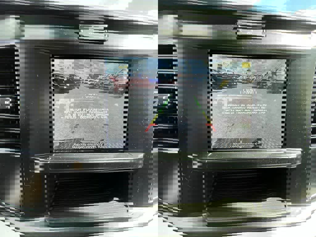 New 2025 Ford F250 XL w/ XL Chrome Package image 18