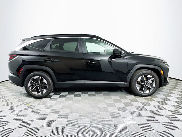 Certified 2025 Hyundai Tucson SEL FWD image 7