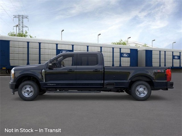 New 2026 Ford F350 4x4 Crew Cab Super Duty image 3