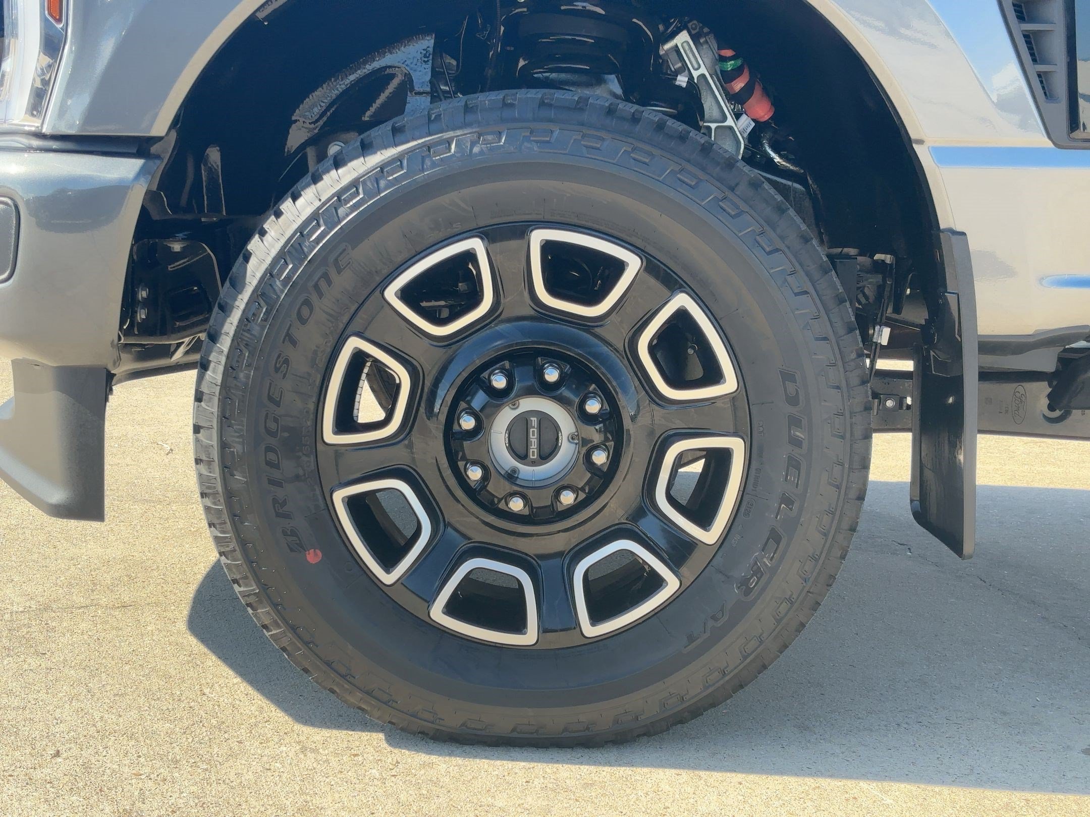 Used 2026 Ford F350 Platinum AWD/4WD image 8