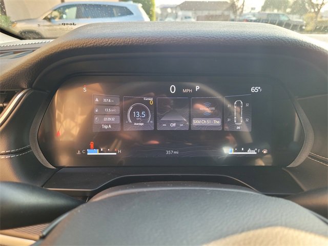 Used 2025 Jeep Grand Cherokee Altitude image 25