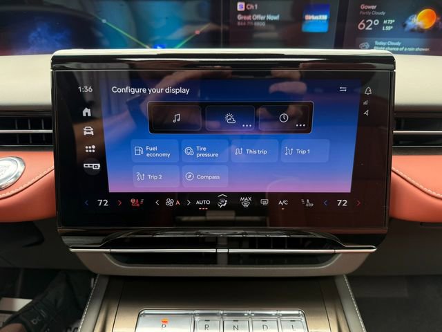 Used 2024 Lincoln Nautilus Black Label w/ Jet Appearance Package (87T) image 33