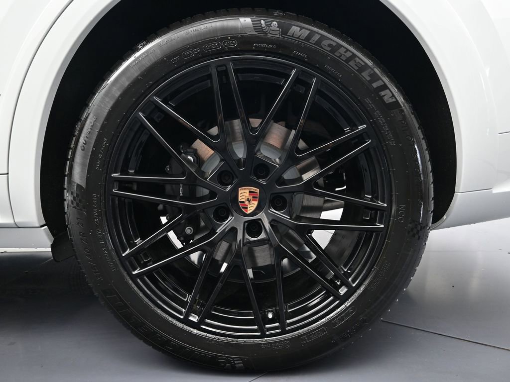 New 2026 Porsche Cayenne E-Hybrid Coupe image 26