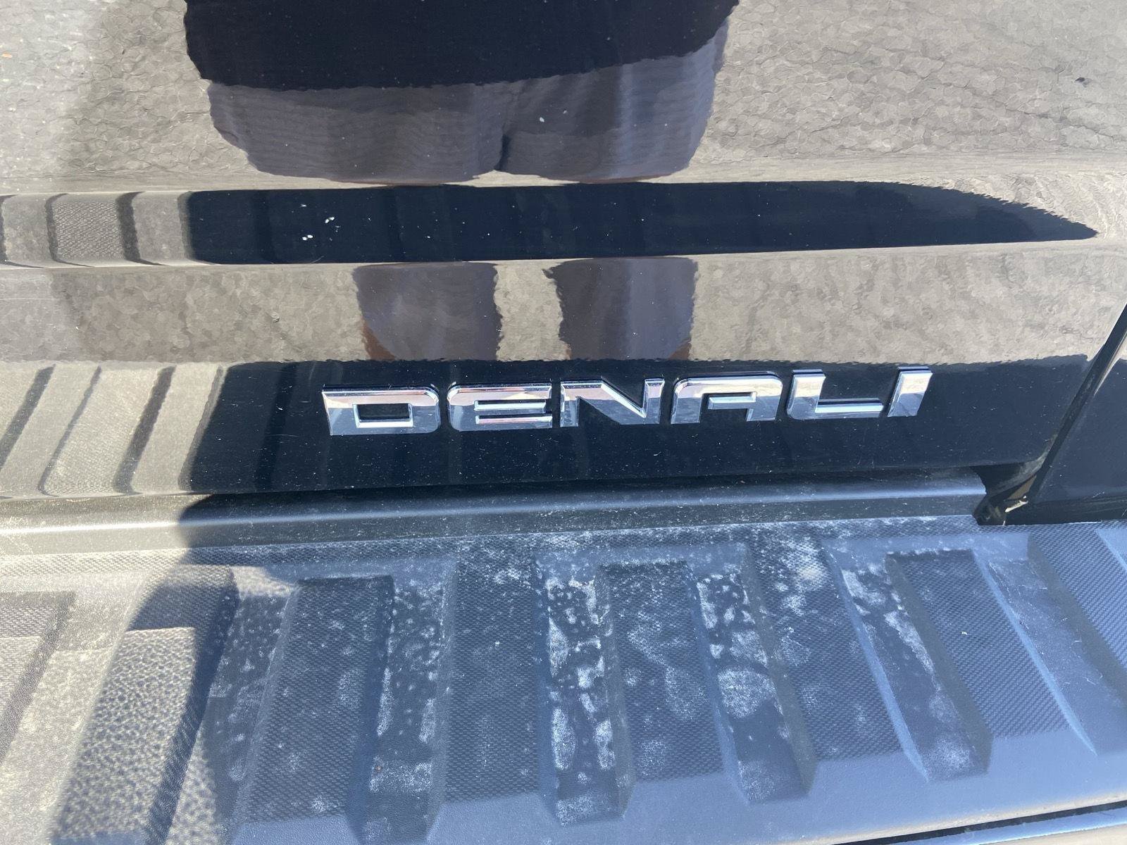 Used 2018 GMC Sierra 1500 Denali w/ Denali Ultimate Package AWD/4WD image 39