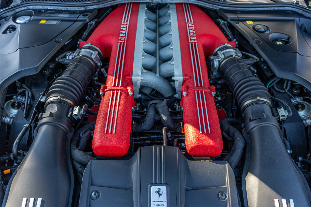 Used 2014 Ferrari F12 Berlinetta RWD image 54