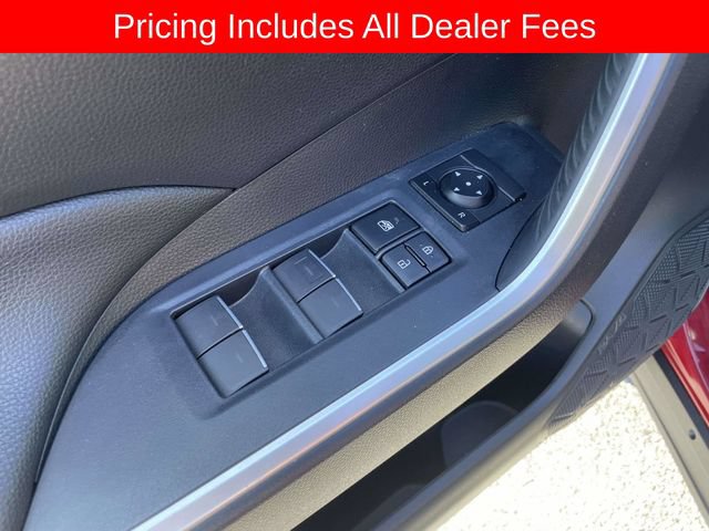 Used 2022 Toyota RAV4 XLE Premium AWD/4WD image 20