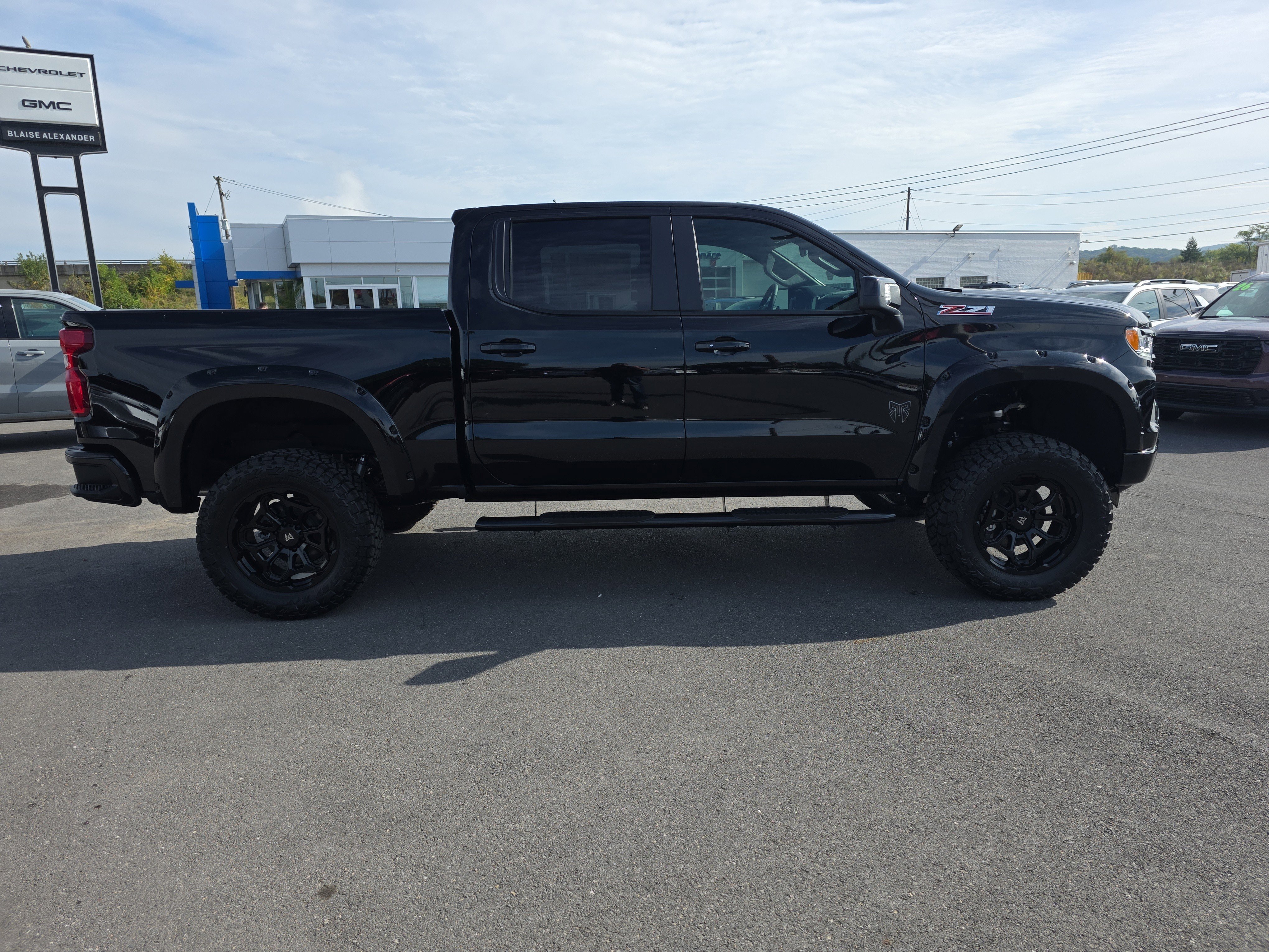 New 2025 Chevrolet Silverado 1500 RST video 2