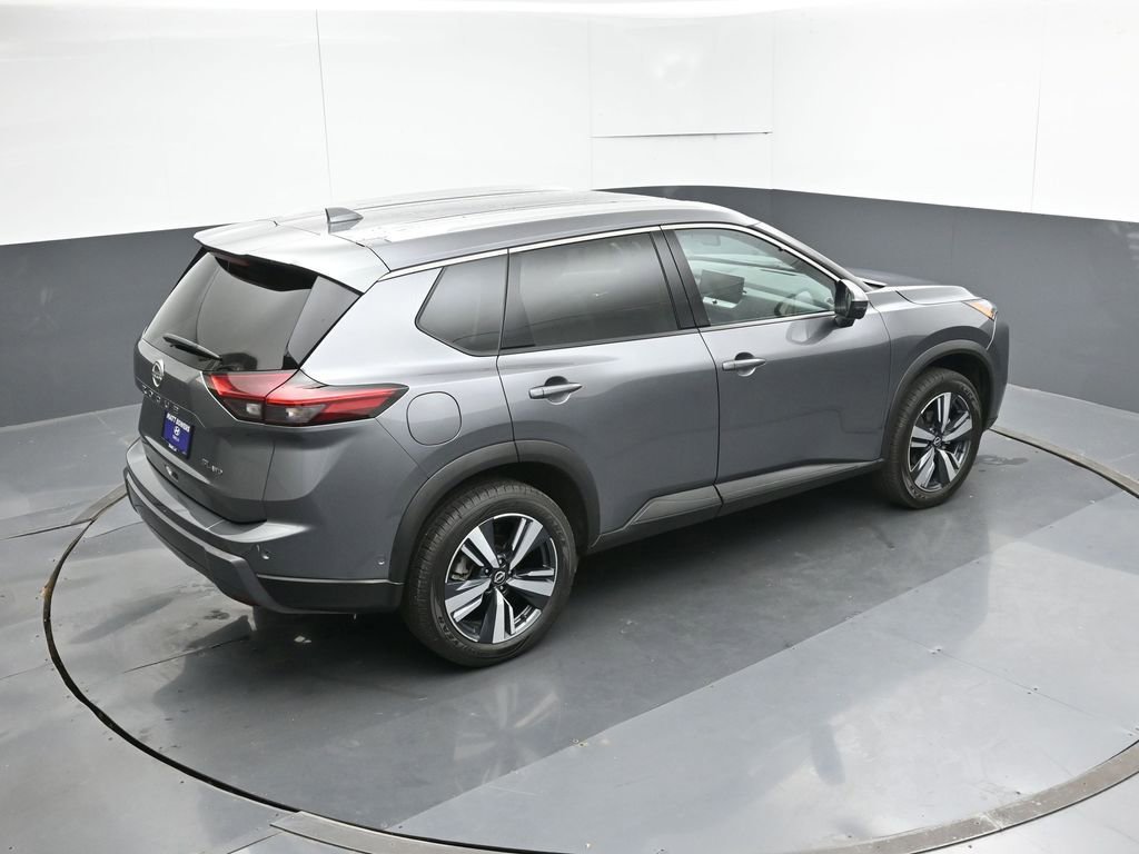 Used 2024 Nissan Rogue SL AWD/4WD image 49