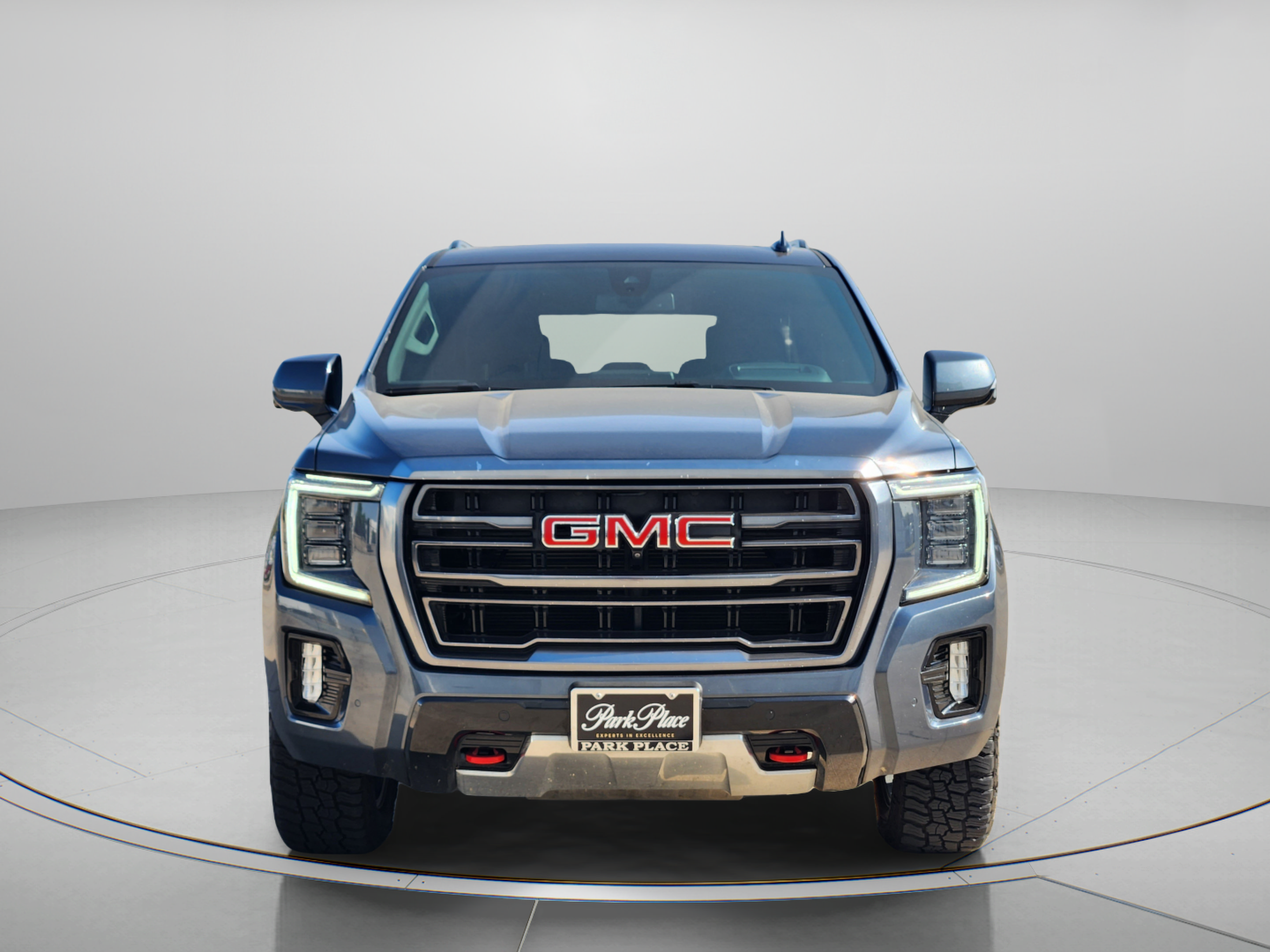 Used 2021 GMC Yukon XL AT4 w/ AT4 Premium Plus Package AWD/4WD image 5