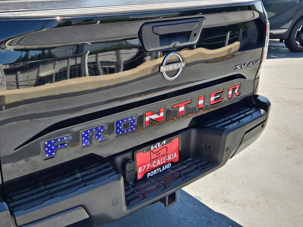 Used 2022 Nissan Frontier SV AWD/4WD image 15
