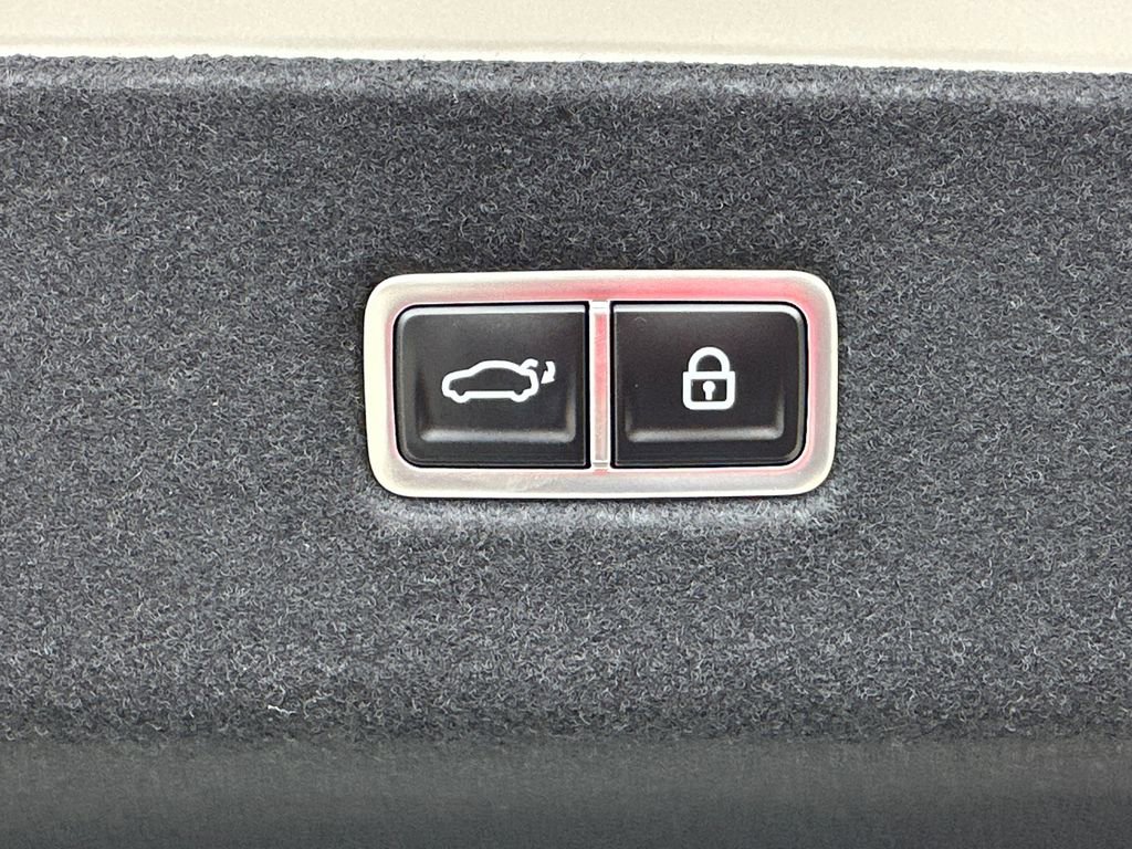 New 2025 Hyundai Ioniq 6 SEL image 21