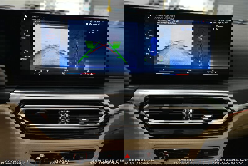 Used 2024 BMW 330i Sedan w/ M Sport Package RWD image 29