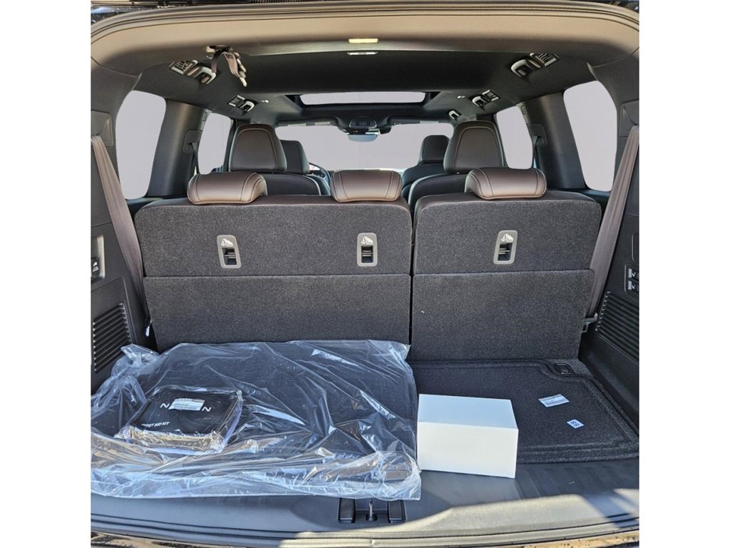 New 2026 Nissan Armada Platinum image 21