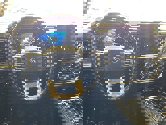 Used 2024 Ford Expedition Max XLT image 18