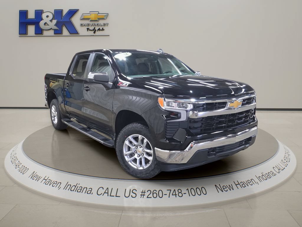 New 2026 Chevrolet Silverado 1500 LT w/ Z71 Off-Road Package AWD/4WD image 1
